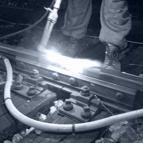 Preheating rails a Praga